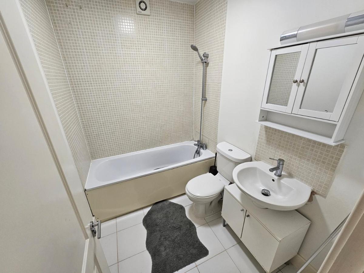 לונדון 2Bdr Islington Close To Station מראה חיצוני תמונה